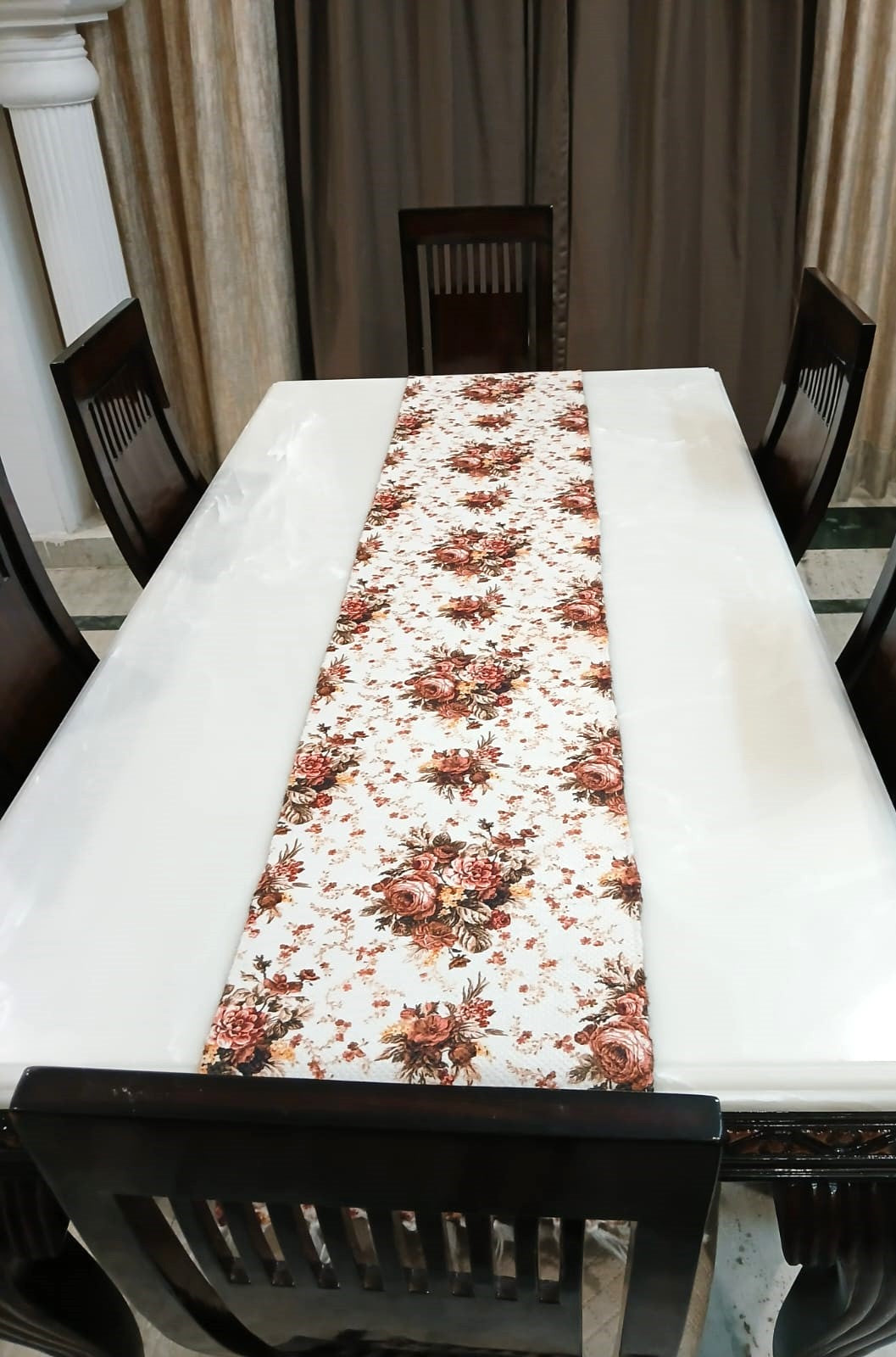 Traditional Floral Dining Runner