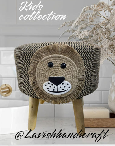 Lion face kids stool